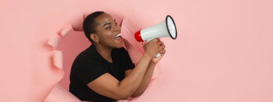 Reklamy natywne w afiliacji – jak tworzyć skuteczne kreacje?