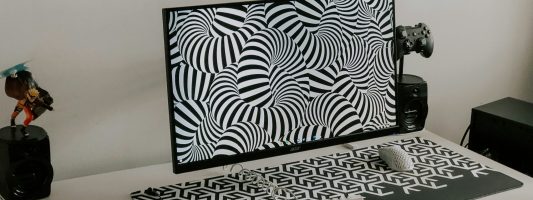 Afiliacja bez strony internetowej – czy to możliwe i jak skutecznie zarabiać?