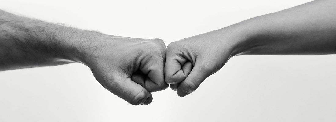 Budowanie relacji z afiliantami: Klucz do długoterminowej współpracy