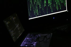 Cyberbezpieczeństwo w Pracy Zdalnej: Jak Chronić Swoje Dane i Unikać Oszustw?