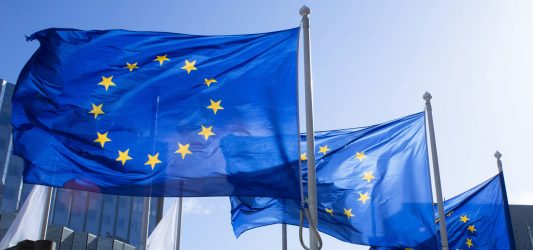 Nowy system weryfikacji wieku w UE – co zmieni się od 1 lipca 2025 roku?