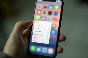 WhatsApp w 2025 roku - nowy rozdział dla marketerów i użytkowników. Co się zmienia?