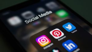Pinterest jako kanał promocji affiliate randkowych - kompletny przewodnik dla wydawców