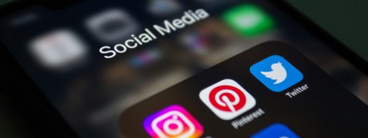 Pinterest jako kanał promocji affiliate randkowych - kompletny przewodnik dla wydawców