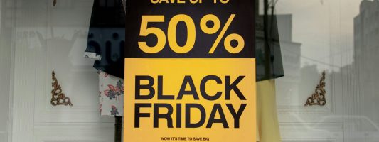 Na co uważać podczas Black Friday – najczęstsze pułapki marketingowe i jak ich unikać