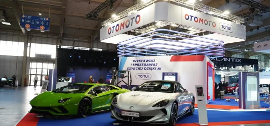 Jak zarabia OTOMOTO? Samochodu nie sprzedaje portal, ale portal sprzedaje dostęp do kupujących