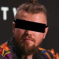 Nosił wilk razy kilka, ponieśli i wilka – i to samego bossa Watahy. Sylwester Wardęga z zarzutami w sprawie „Boobsmana”